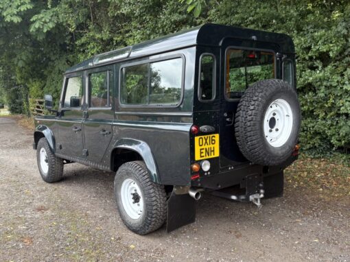 Land Rover Defender 110 County 2.2 TDCI Station Wagon - Image 4